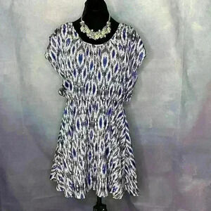 Bar lll Feather Patterned Flutter sleeve dress